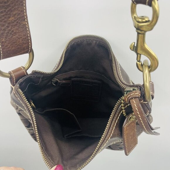 Coach Signature Logo Canvas/Leather Crossbody Shoulder Bag Purse Brown E06U-1040 - Picture 8 of 16
